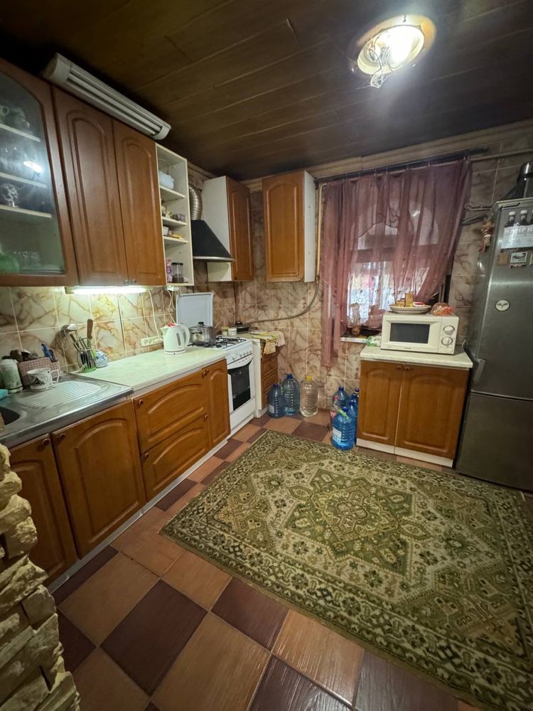 В продаже дом в с.Песчанка, Новомосковский рн