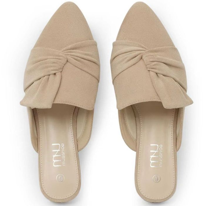 Жіночі шльопанці мюлі гострий носик