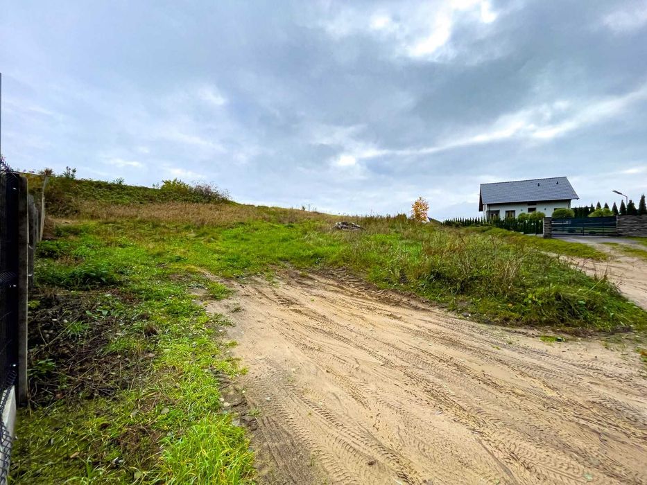 Działki w spokojnej okolicy Trzcianki – 1175 i 1320 m², media w drodze