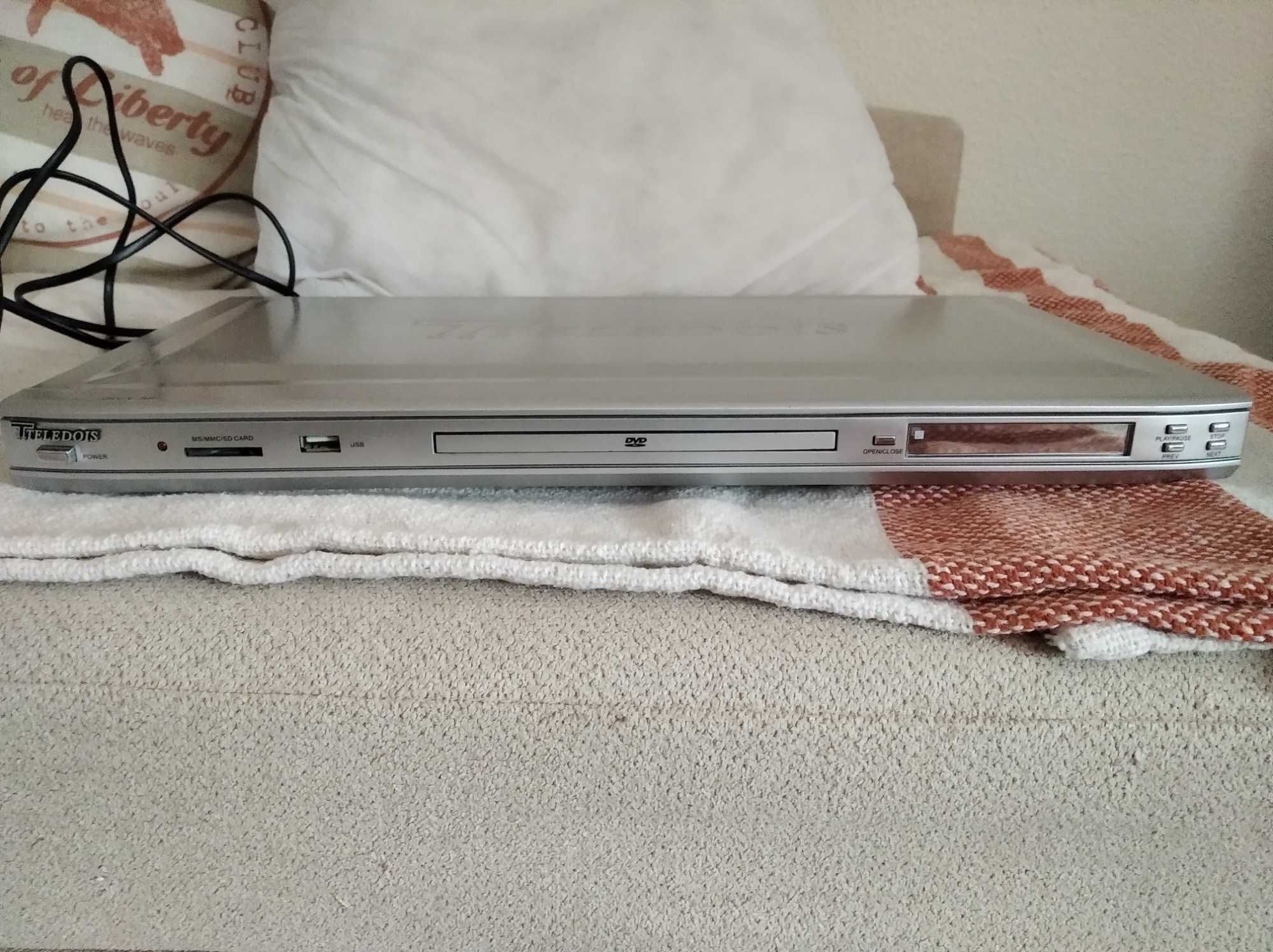 Conjunto de 3 DVD Players