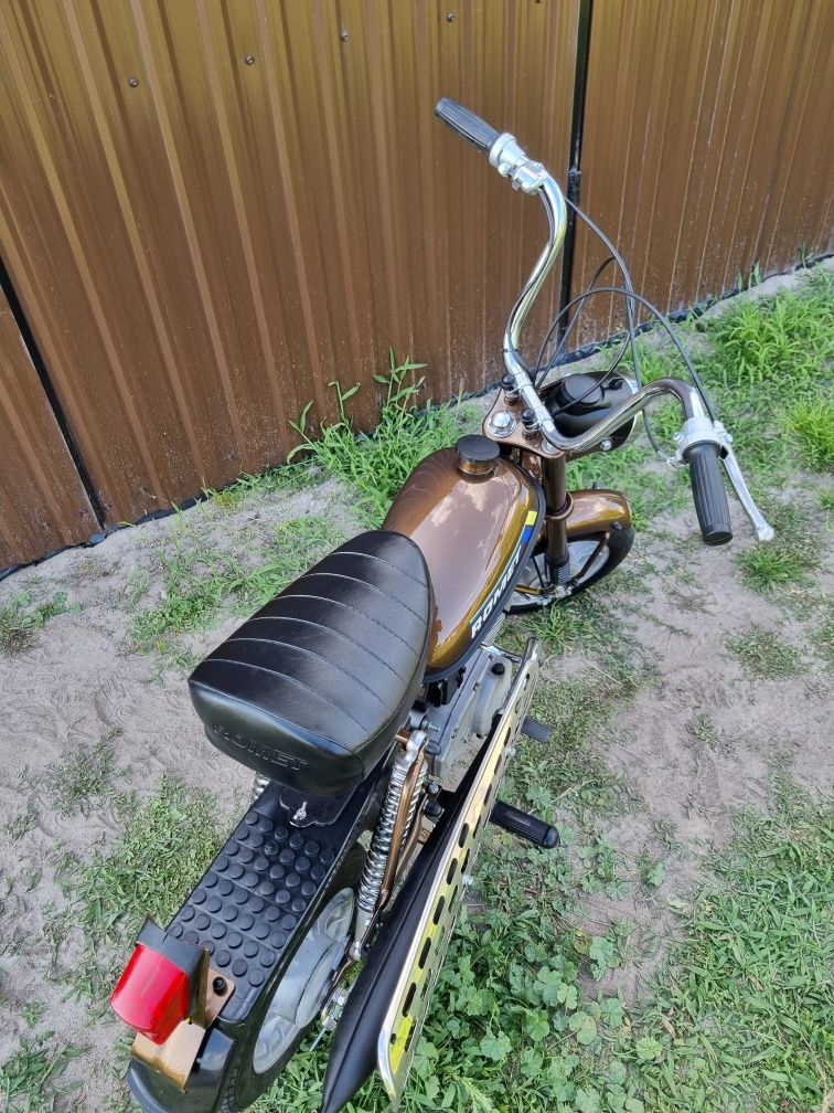 Motorynka M2 z koszem/przyczepką Romet pony