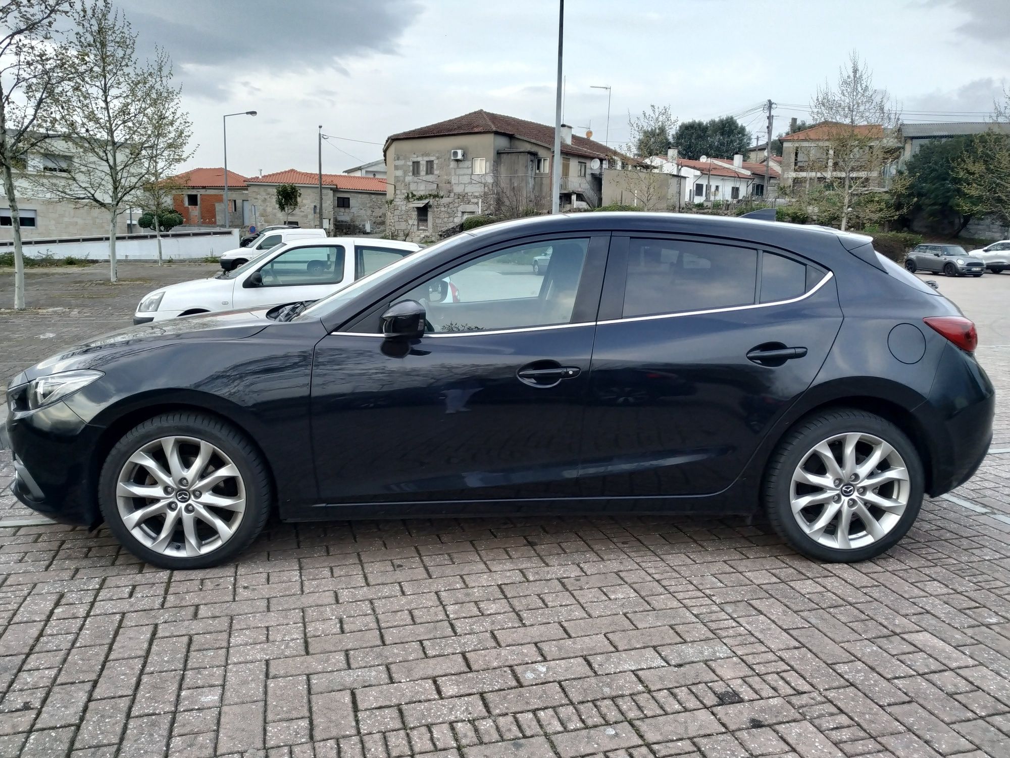 Mazda 3 1.5 Sky-D Evolve HS Navi