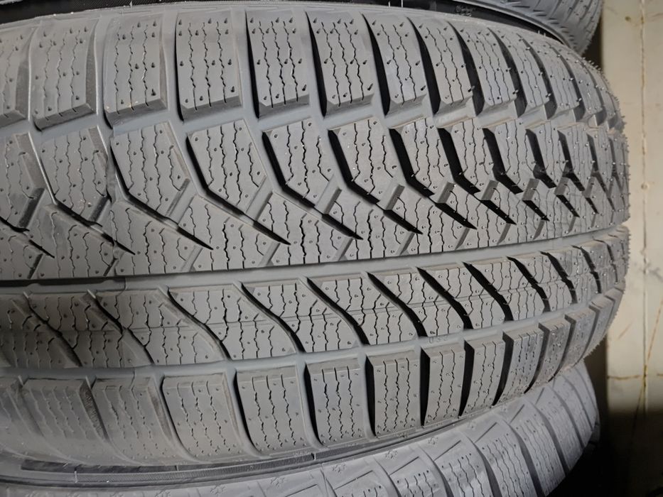 Nowe opony zimowe 205/60 R16 92H TRAZANO Z507, osobowe