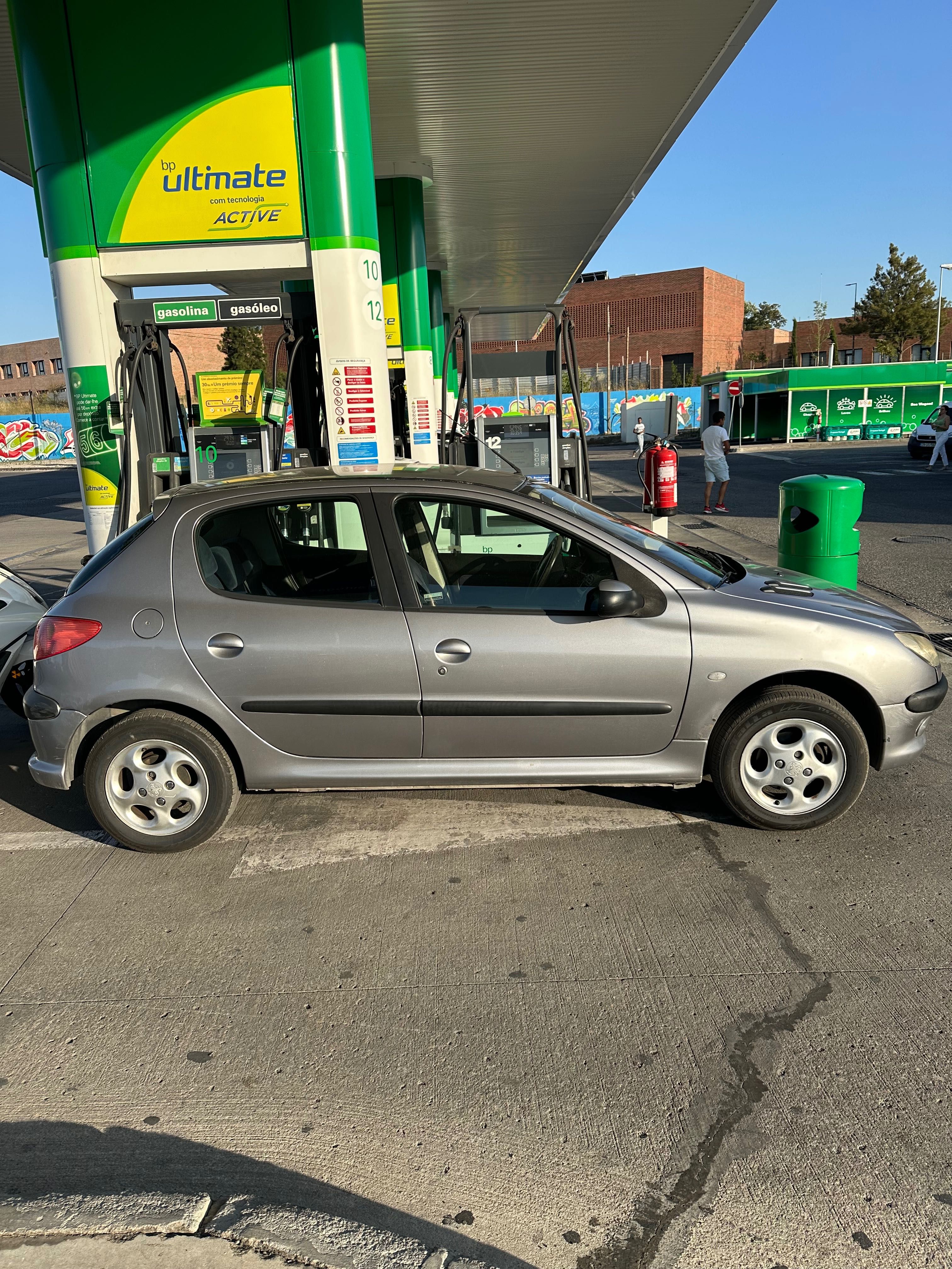 Peugeot 206 COMPLETO