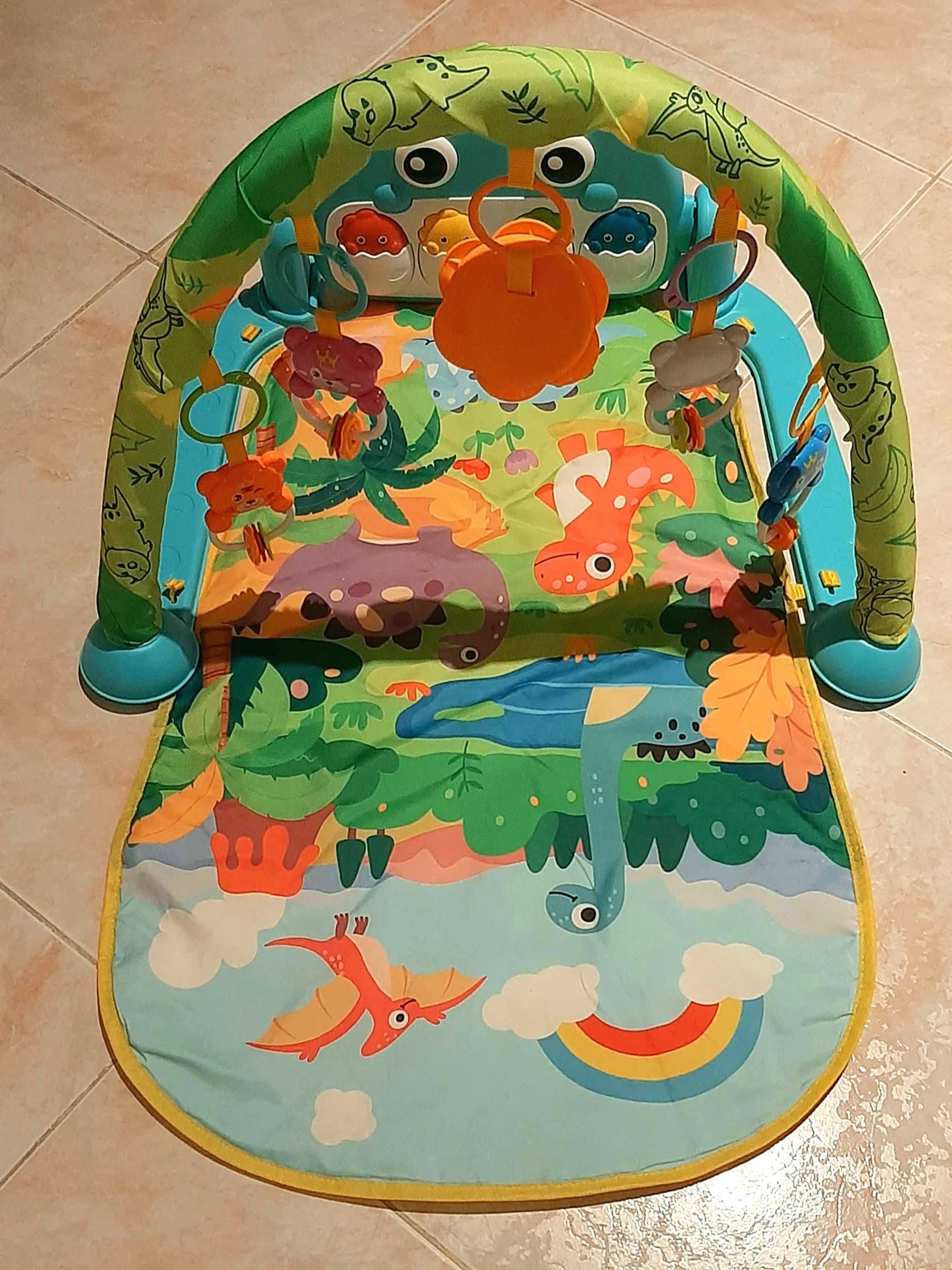 PIANO DE PÉ de Bebé Como Novo