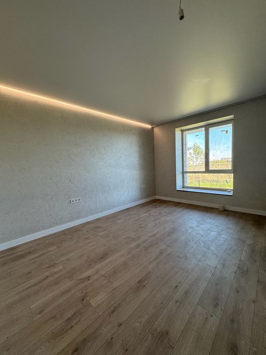 Продаж нової 1-кімнатної з ремонтом і терасою, ЖК «Кутюр»