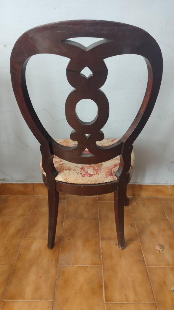 4 Cadeiras diferentes vintage coleção