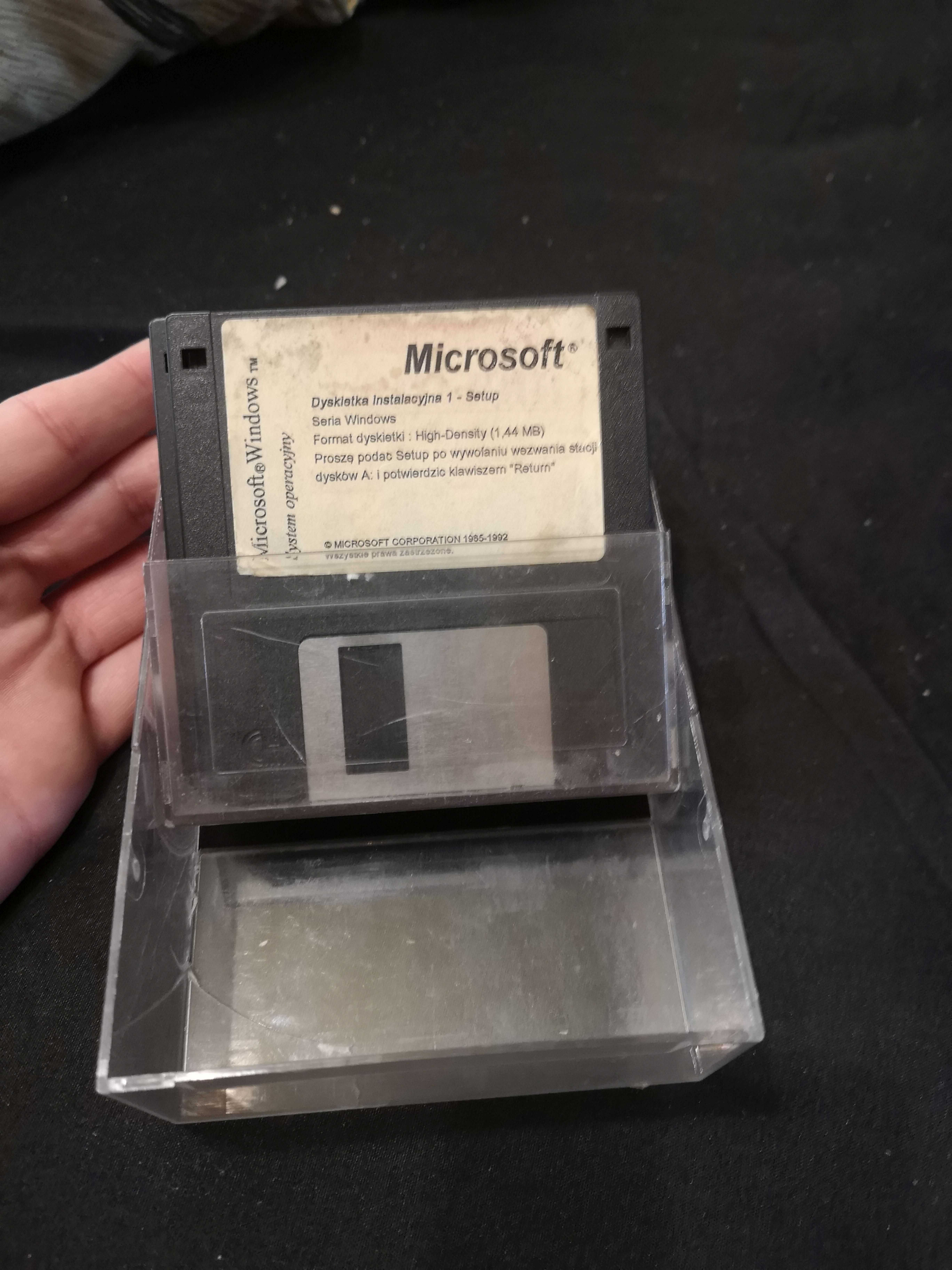 Microsoft Windows 3.11 Dyskietki 1.44Mb 8sztuk.