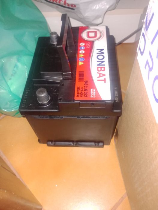 Bateria 12v 45Ah  nova