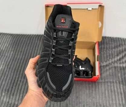 Buty damskie Trampk Nike Shox TL Black R.37.5