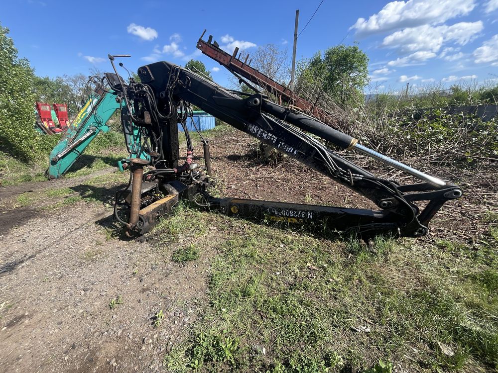 Дісовий кран маніпулятор Jonsered 130L     Loglift Epsilon Palfinger