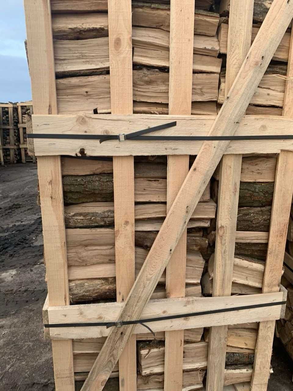 Drewno kominkowe drewno opałowe dąb skrzynio paleta 2 m3 hurt i detal
