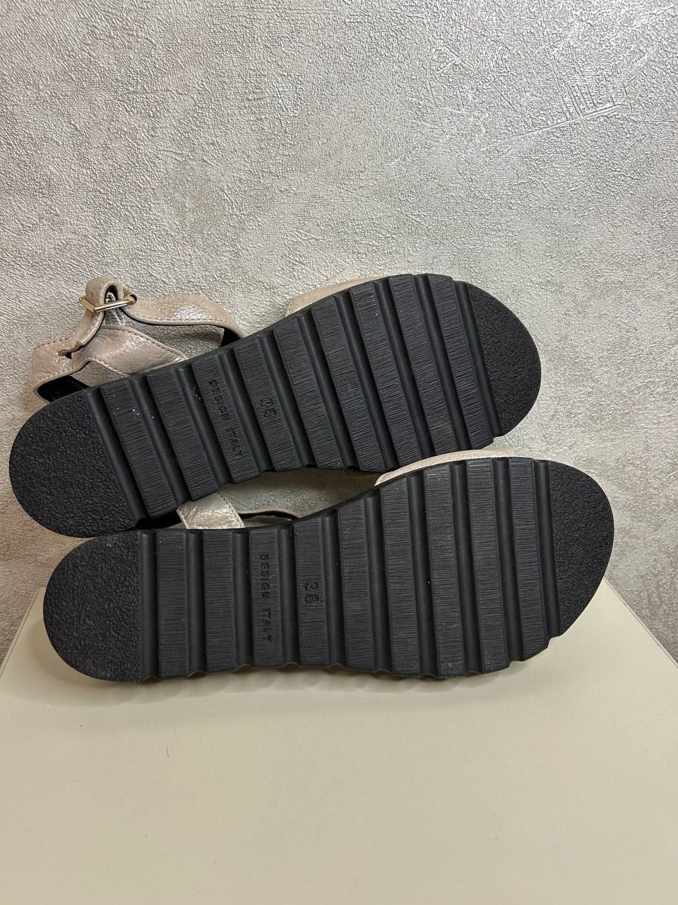 Летняя обувь босоножки сандали женские 38 размер