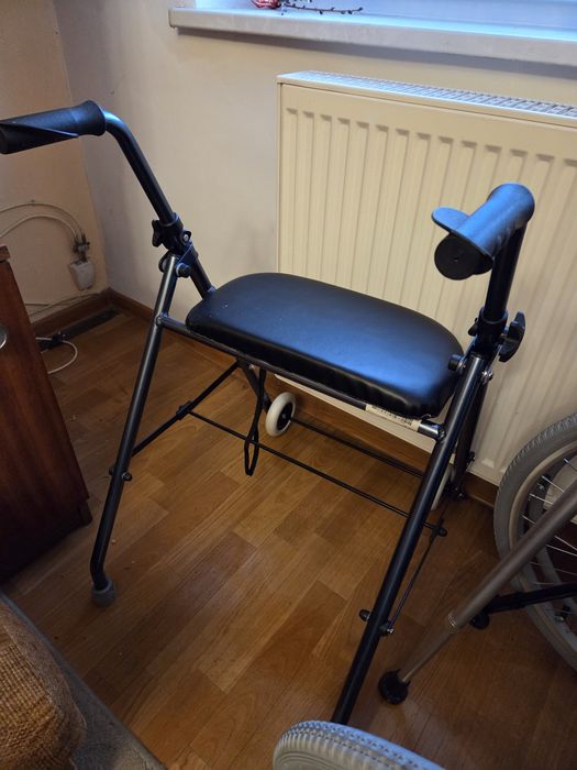 Wózek inwalidzki ar-320