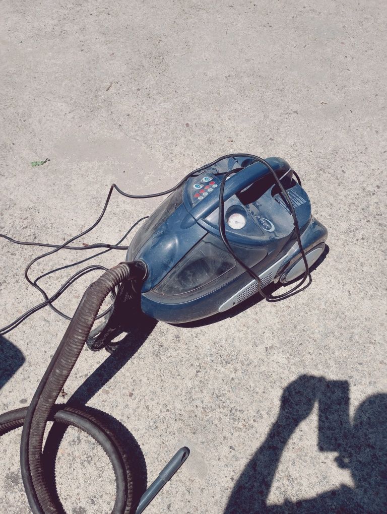 Vendo maquina de limpeza a vapor usada para limpar
