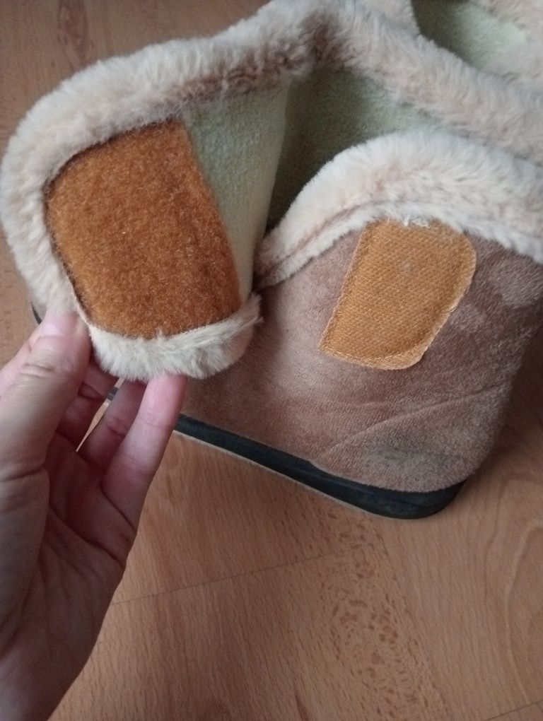 Buty Pavers, r. 38 (24 cm), na zjmę
