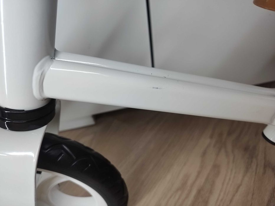 Smoby Pierwszy Rowerek biegowy Metalowy Biały