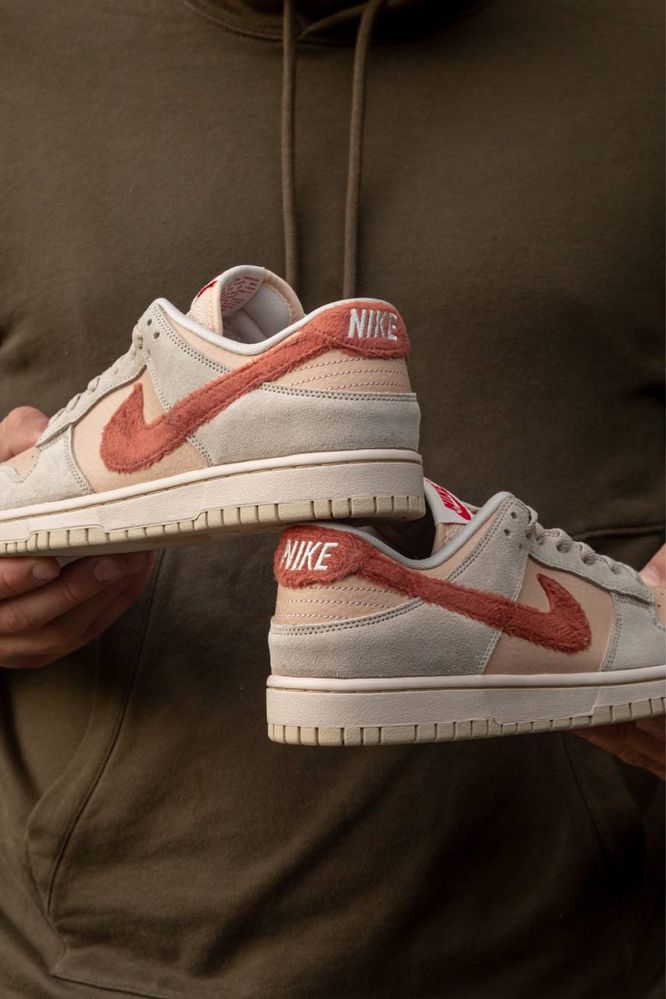 Кроссовки Nike SB Dunk Low Terry Swoosh