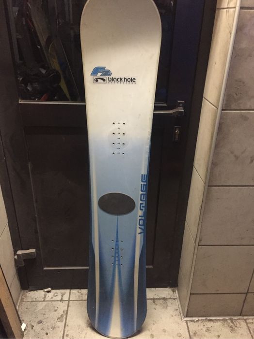 F2 Voltage 152 snowboard