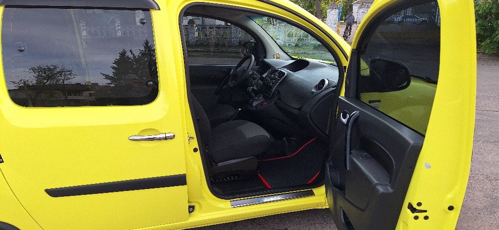 RENAULT Kangoo Maxi Individual