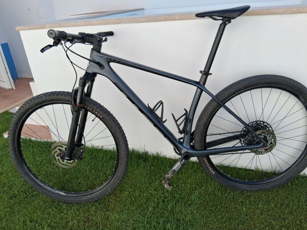 BTT Scott Scale 940 Carbono