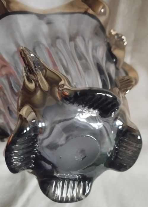 Корзина -ваза з позолотою