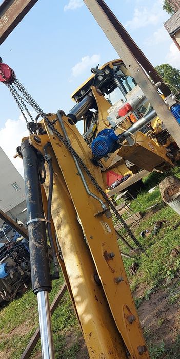 Tulejowanie naprawa otwo sworzni maszyn budowlanych lesnych REGENERA