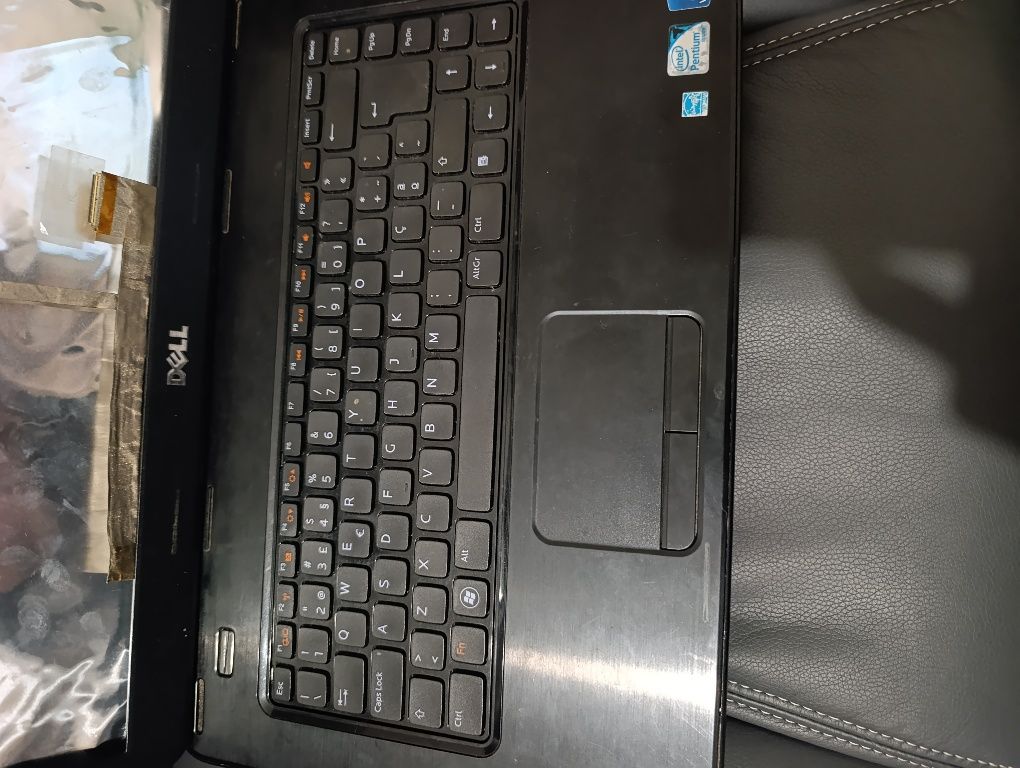Dell Inspiron N5040 (para peças)
