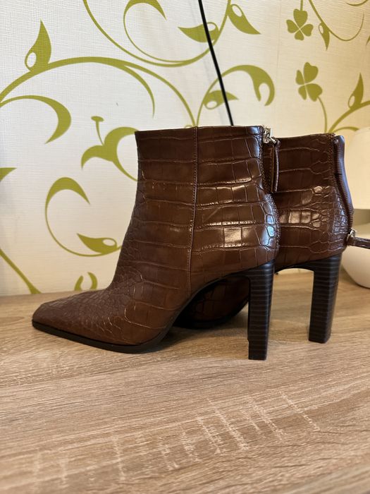 Ботильони Mango