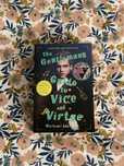 Livro “The Gentleman’s Guide to Vice and Virtue”