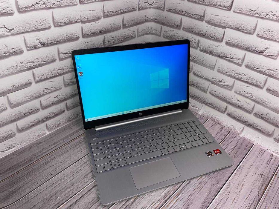 HP 15-ef2126wm | Ryzen 5 5500u | 16GB Ram | 1TB SSD