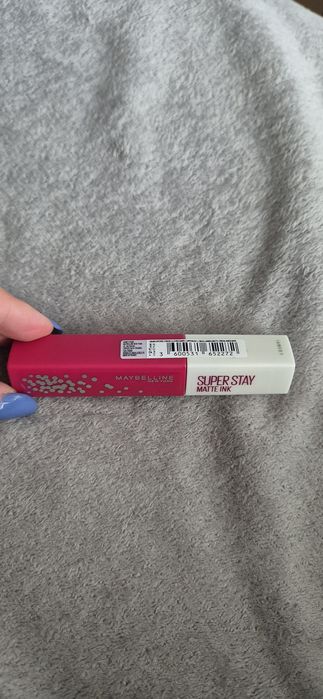 Maybelline pomadka super stay matte ink odcień 390