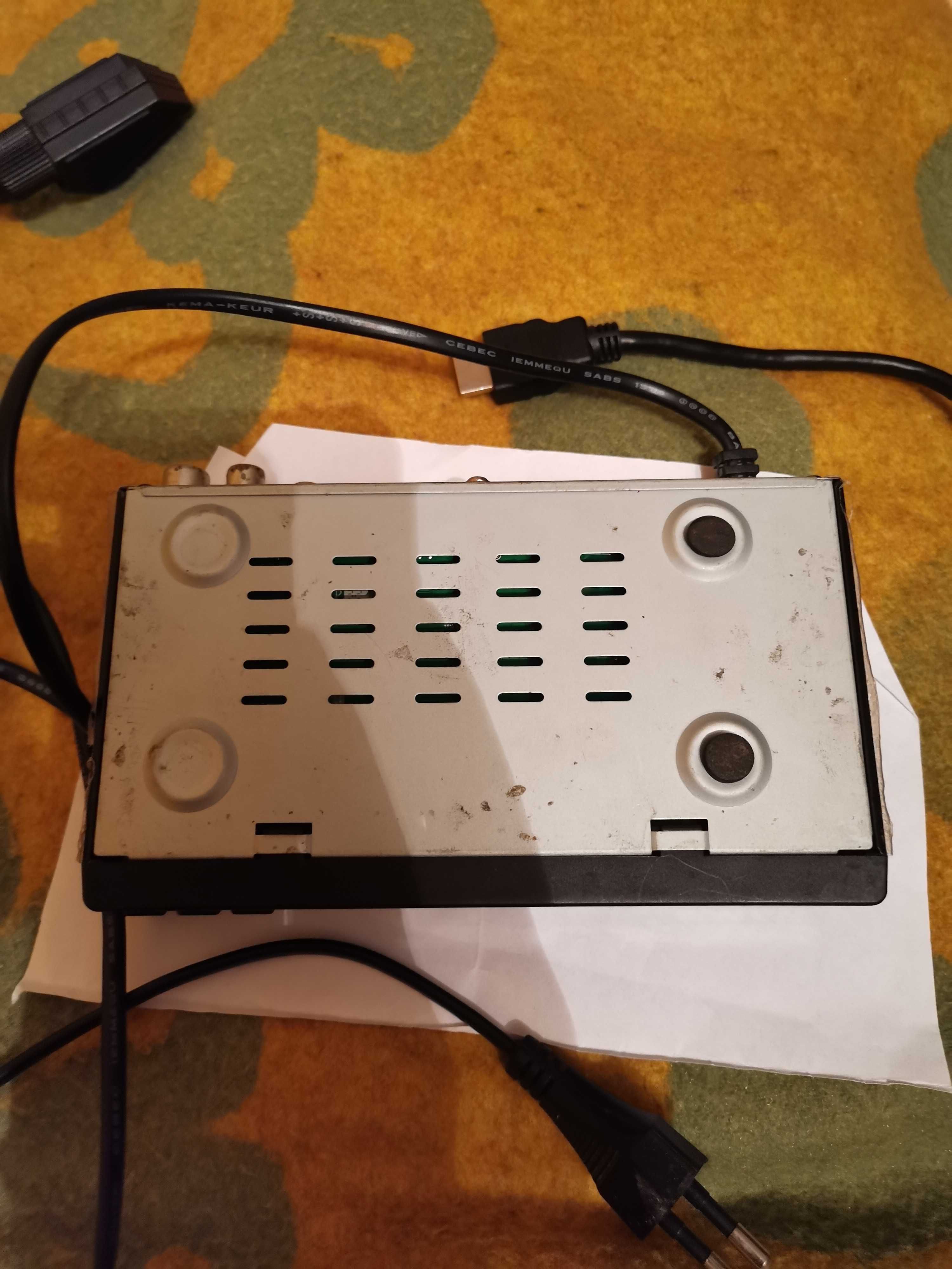 WIWA HD 90 dekoder tuner DVB-T AVC wyjścia HDMI EURO, bez pilota