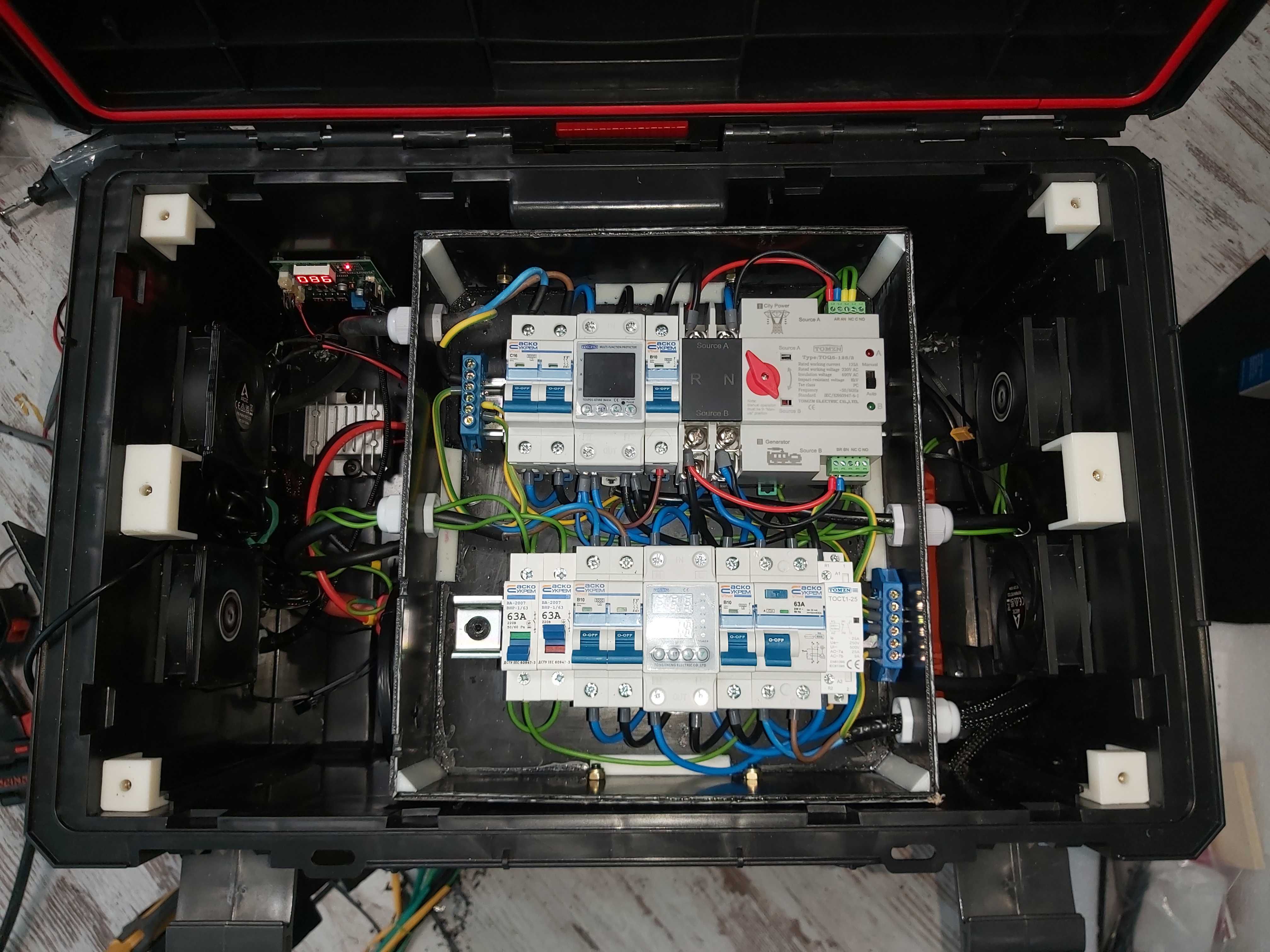 Портативна зарядна станція LiFePo4 48V 5376Wh + автоматика