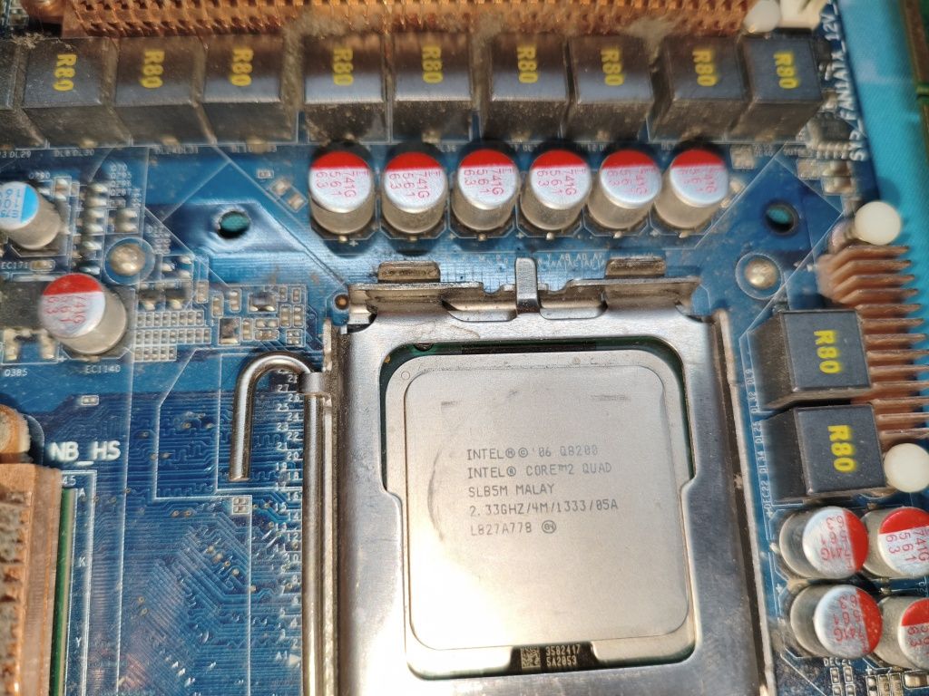 Мать Gigabyte GA-EP45-DS3 + проц Intel Core 2 Duo E8400 + DDR2 4gb