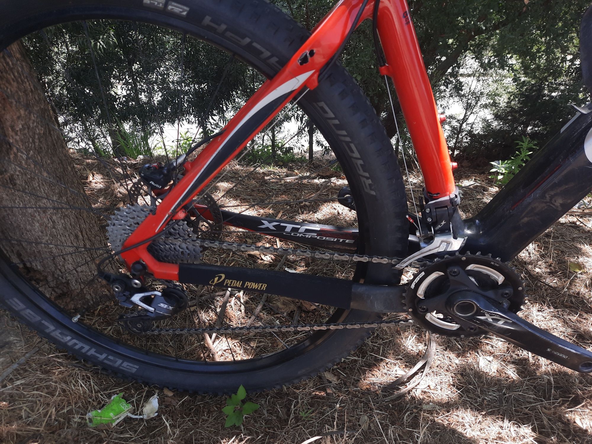 Giant 29 carbono L