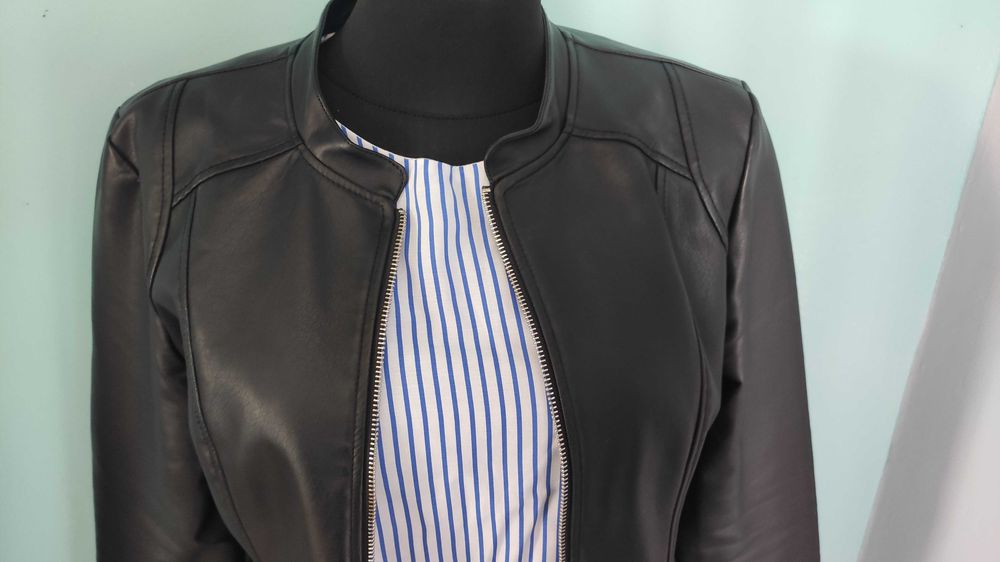 Damska kurtka ramoneska eko skóra czarna 40 L