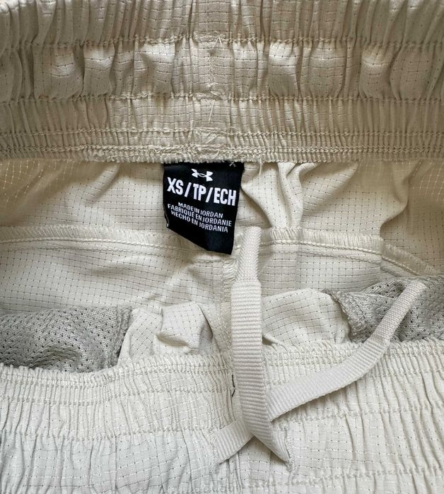 Spodenki Under Armour XS 3/4