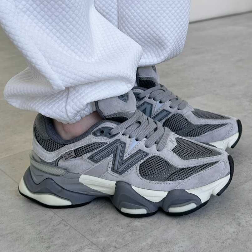 New Balance 9060 GREY