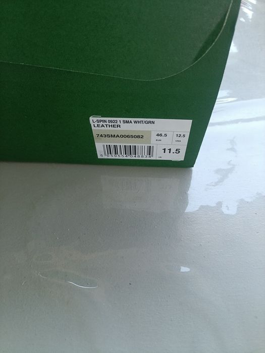 Продаю оригінальні чол.кросівки LACOSTE.