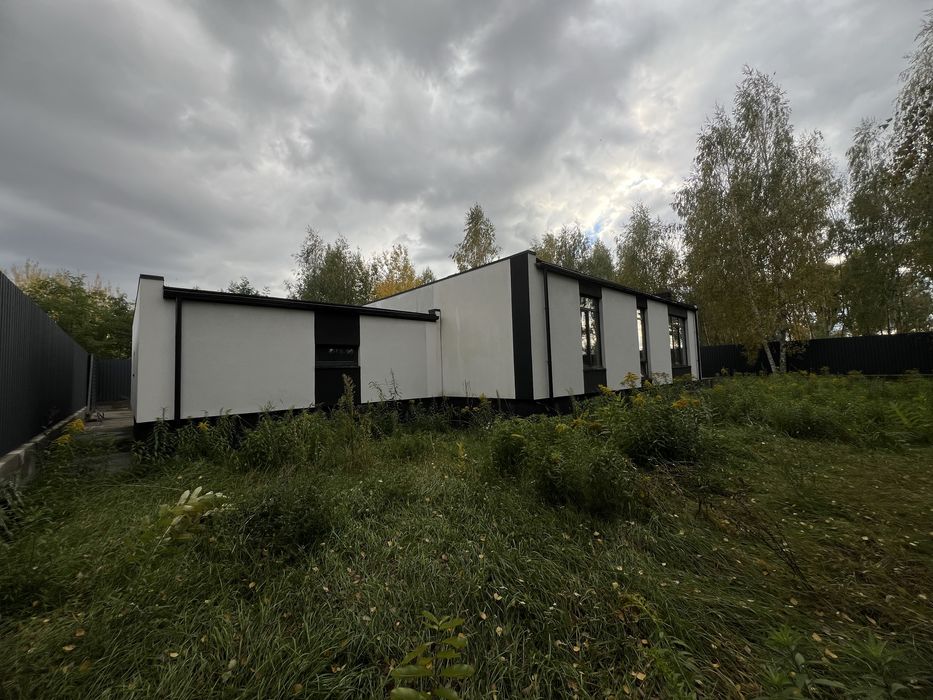 Будинок БІЛЯ ЛІСУ/ 125м2+гараж+ПІДВАЛ/ 10 соток/ Без комісії