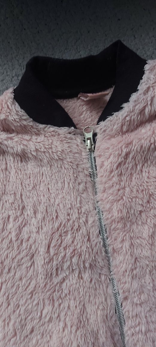 Bluza pluszowa r.134/140