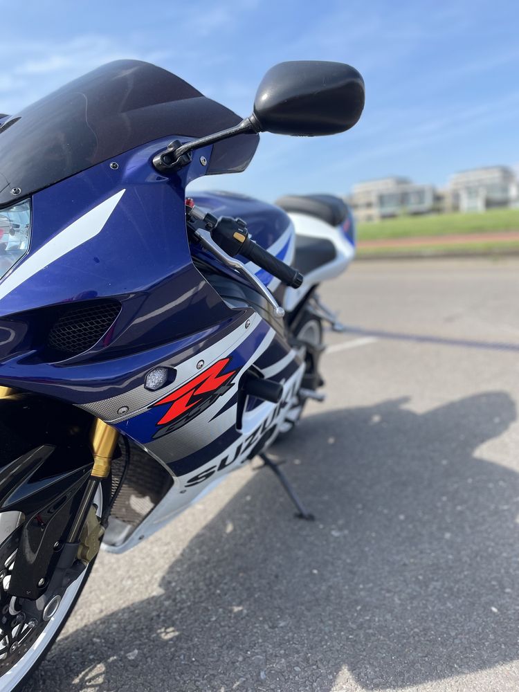 Suzuki GSX-R 1000 K4