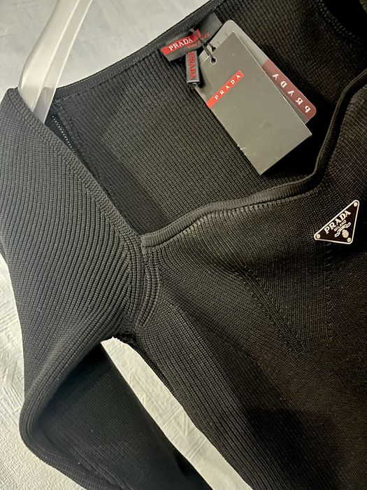 Лонгсліви PRADA розмір S M