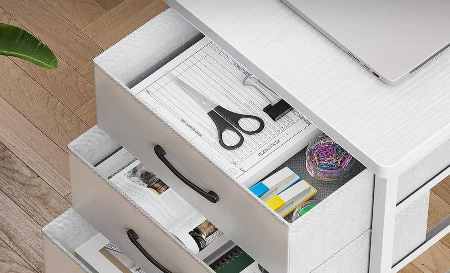 Mesa de gaming secretária branca  140 x 80 cm  LED e vários acessórios