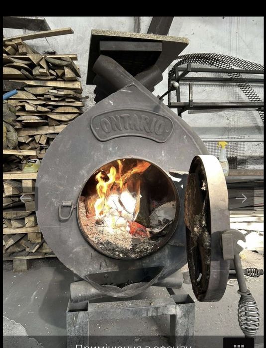 Виробничий цех власна територія ,світло.Коломия