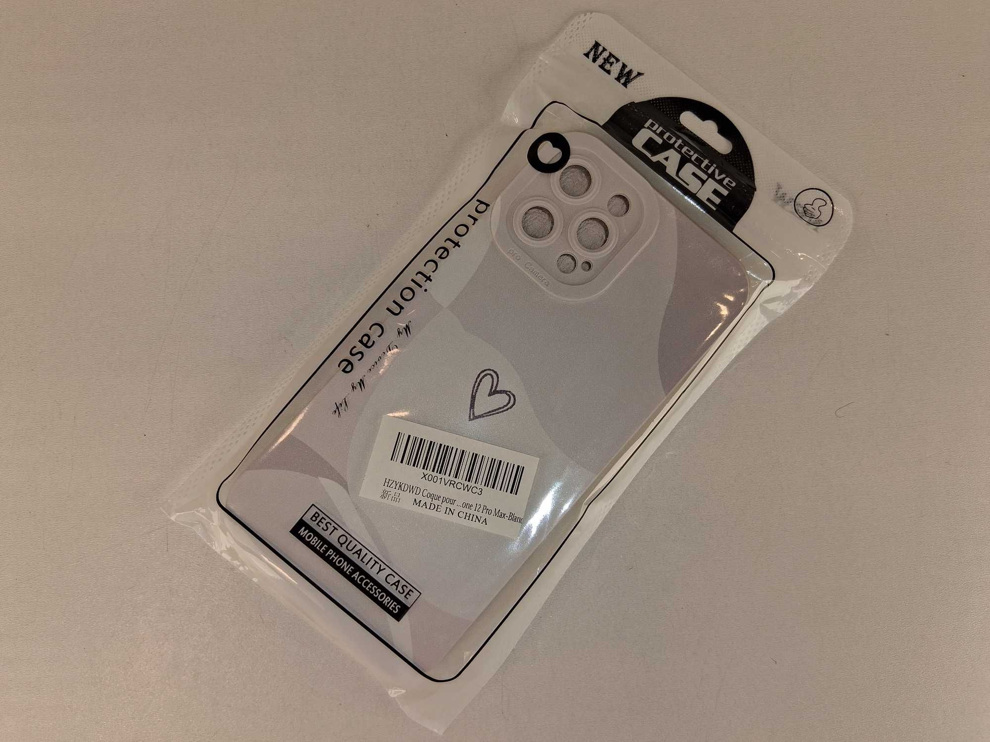 E065 Etui Ochronne Coque iPhone 12 Pro Max Serce