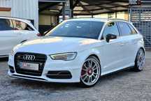 AUDI S3 SPORTBACK 8V S LINE PLUS 2.0TFSI 300CV "FULL EXTRAS"