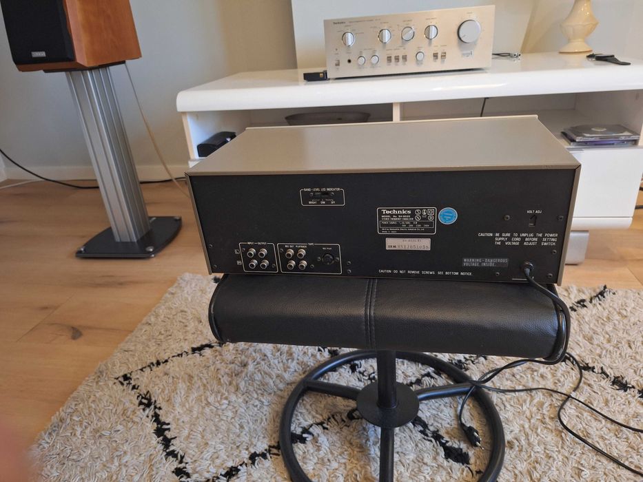 Technics su v6 + korektor  sh8020
