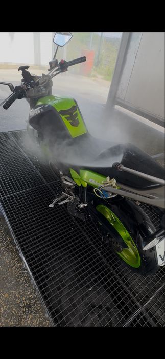 Mota modelo Zontes S 250cc ano 2018
